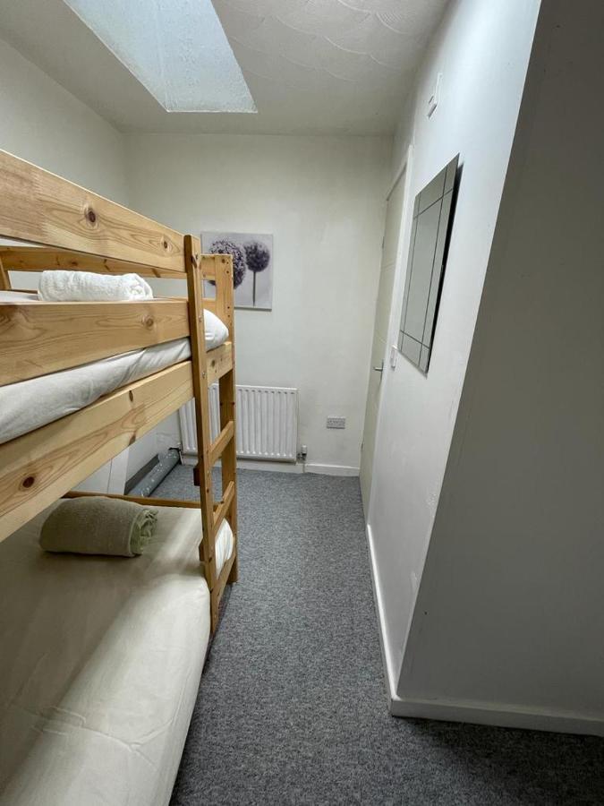 Bridge Street En Suite Rooms Merthyr Tydfil Exterior foto